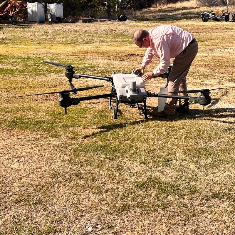 huge-drone-fertilizer